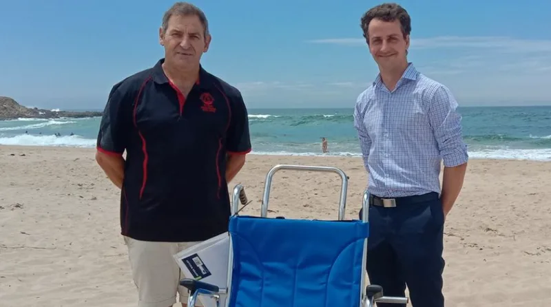Beach wheelchair donated for Jones Beach Kiama Downs