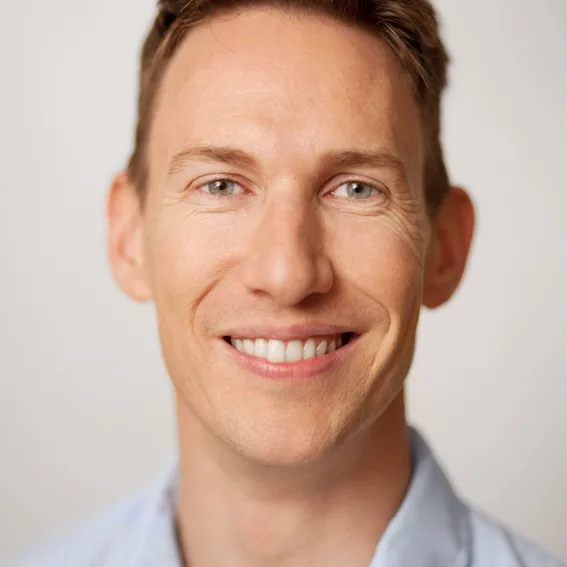 GP Dr Chris Scott